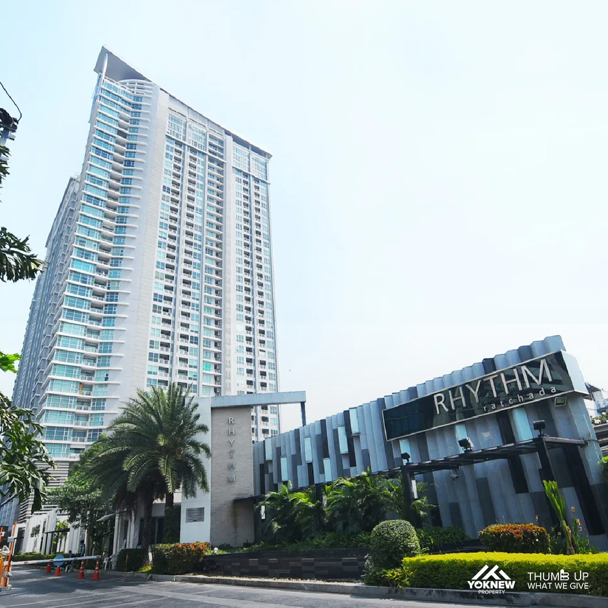 For SaleCondoRatchadapisek, Huaikwang, Suttisan : 🏊‍♂️ Rhythm Ratchada, pool view, beautifully decorated, light gray tones, not hot room, Building A, the best value!