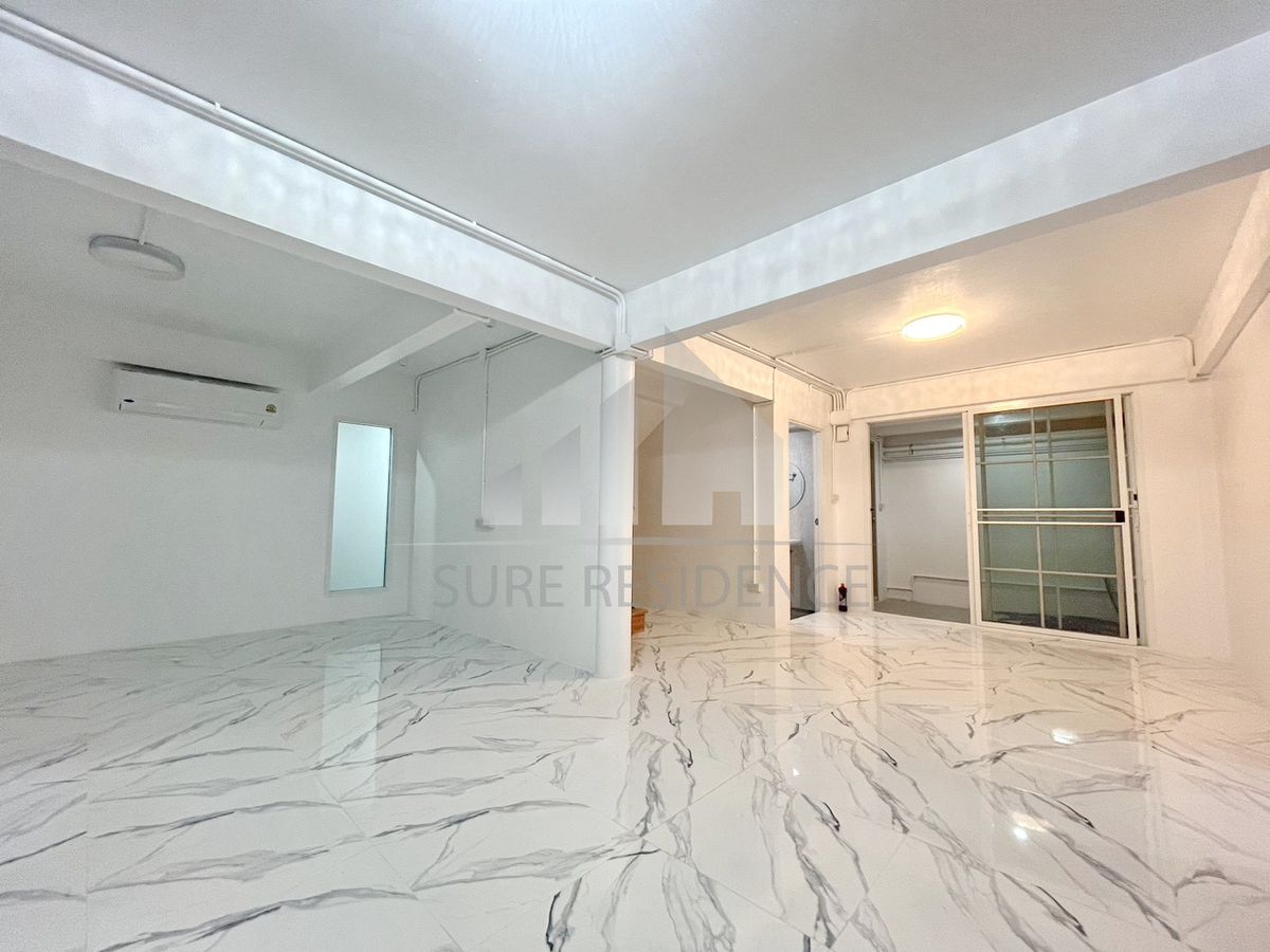 For RentHouseRatchadapisek, Huaikwang, Suttisan : HK0478♛ Rent *Detached house 3 bedrooms ⚝ Ratchada-Sutthisan ♜MRT Sutthisan ∞099-5919653,065-9423251▚Line@surreside