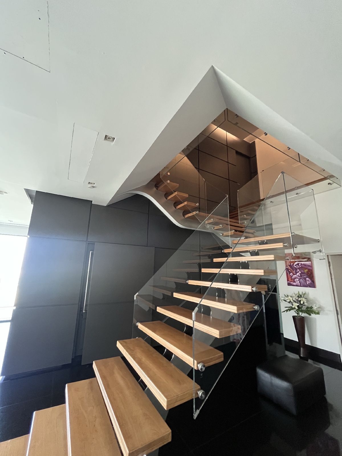 ขายคอนโดสุขุมวิท อโศก ทองหล่อ : Le raffine 39 ด่วน ! Unit หาขายยาก วิวโล่ง ใจกลางพร้อมพงษ์ มีสระว่ายน้ำส่วนตัวทุกห้อง  ราคาพิเศษลดเกือบ 10 ล้าน