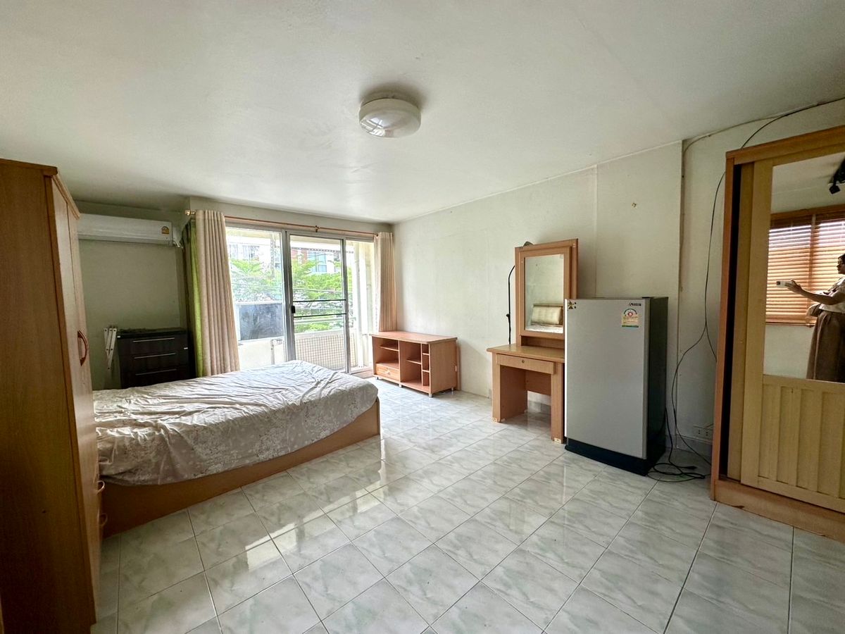 For RentCondoLadprao101, Happy Land, The Mall Bang Kapi : Condo for rent City Villa Condo Lat Phrao 130 corners