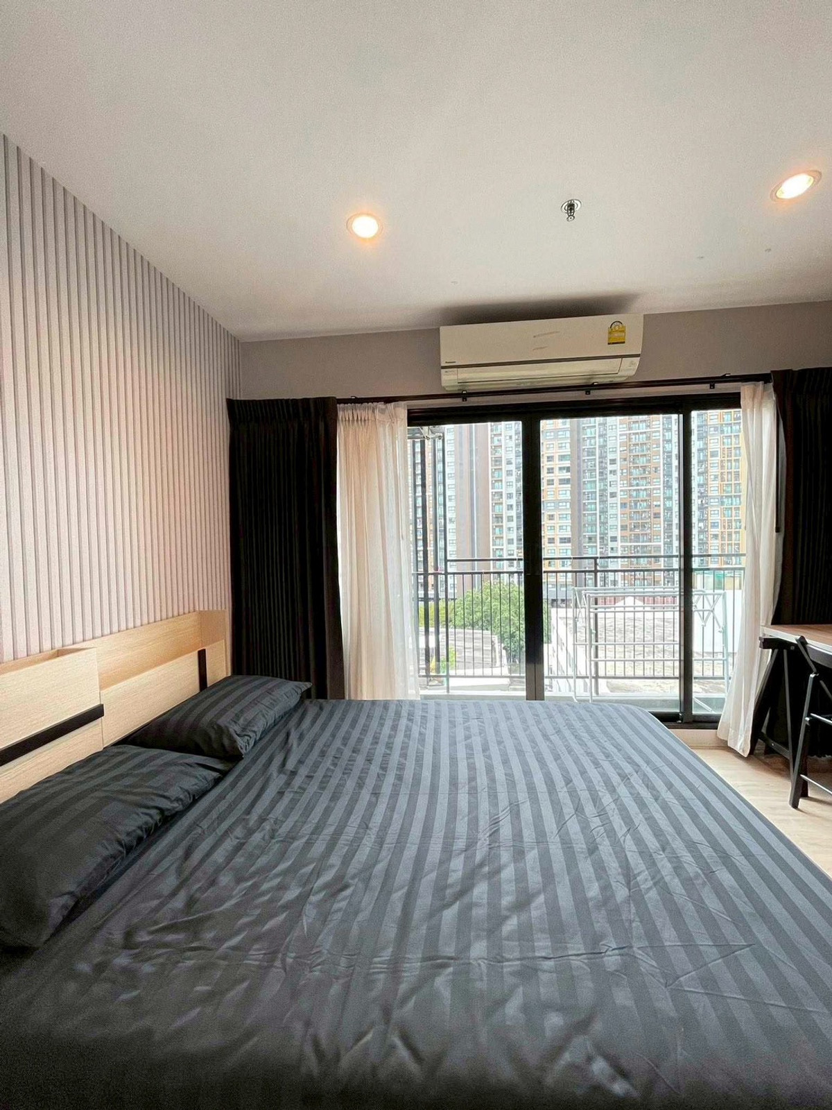 ให้เช่าคอนโดปิ่นเกล้า จรัญสนิทวงศ์ : 🔥ให้เช่า ธนา แอสโทเรีย🔥mrt บางยี่ขัน 250m🚆