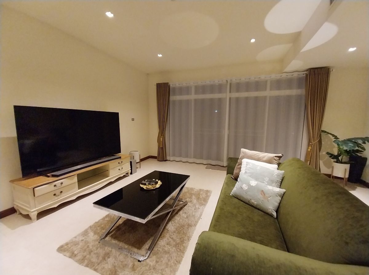 ขายคอนโดหัวหิน ประจวบคีรีขันธ์ : คอนโดหรู Hua Hin | 2 ห้องนอน 2 ห้องน้ำ 150 ตรม. ติดโรงแรม Sheraton• Hua Hin Blue Lagoon มุมสวย พร้อมสระว่ายน้ำส่วนตัว•
📞0994152664, 0803696366 