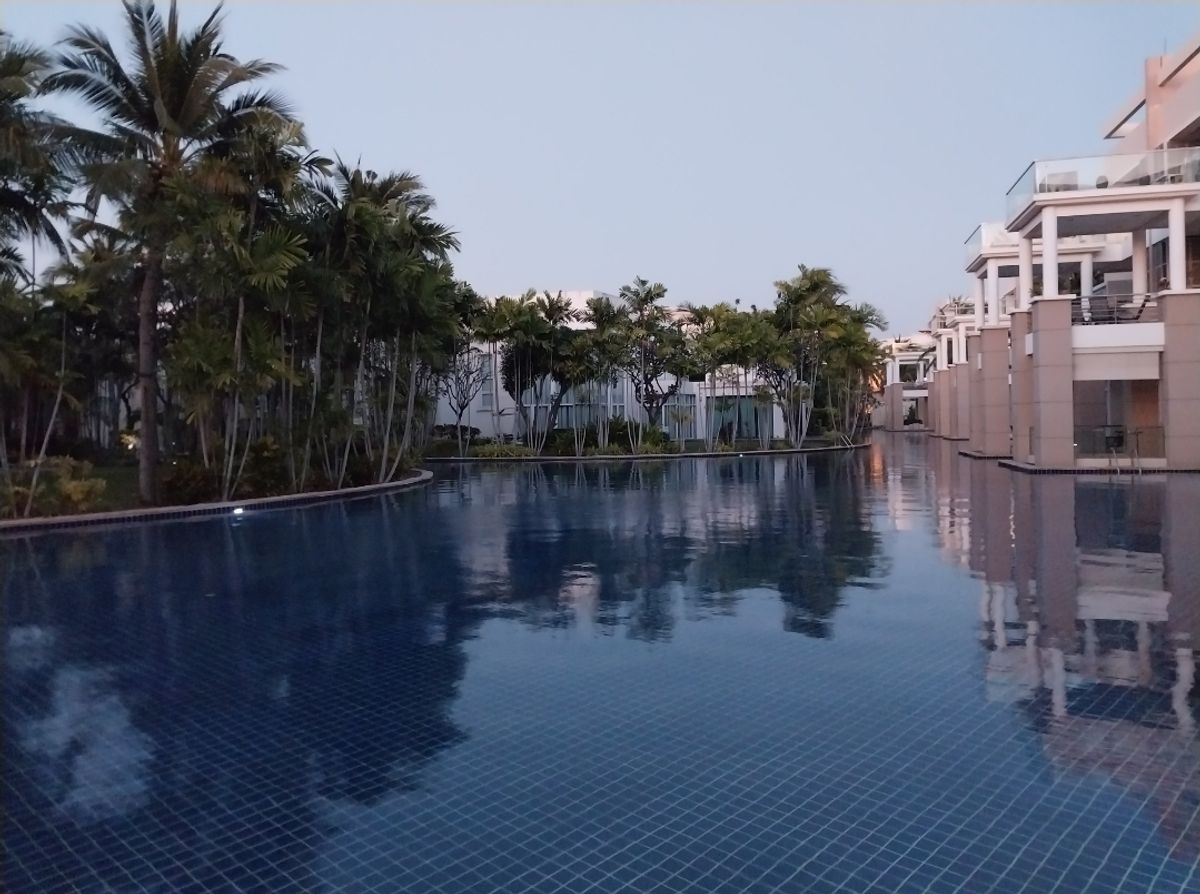 ขายคอนโดหัวหิน ประจวบคีรีขันธ์ : คอนโดหรู Hua Hin | 2 ห้องนอน 2 ห้องน้ำ 150 ตรม. ติดโรงแรม Sheraton• Hua Hin Blue Lagoon มุมสวย พร้อมสระว่ายน้ำส่วนตัว•
📞0994152664, 0803696366 