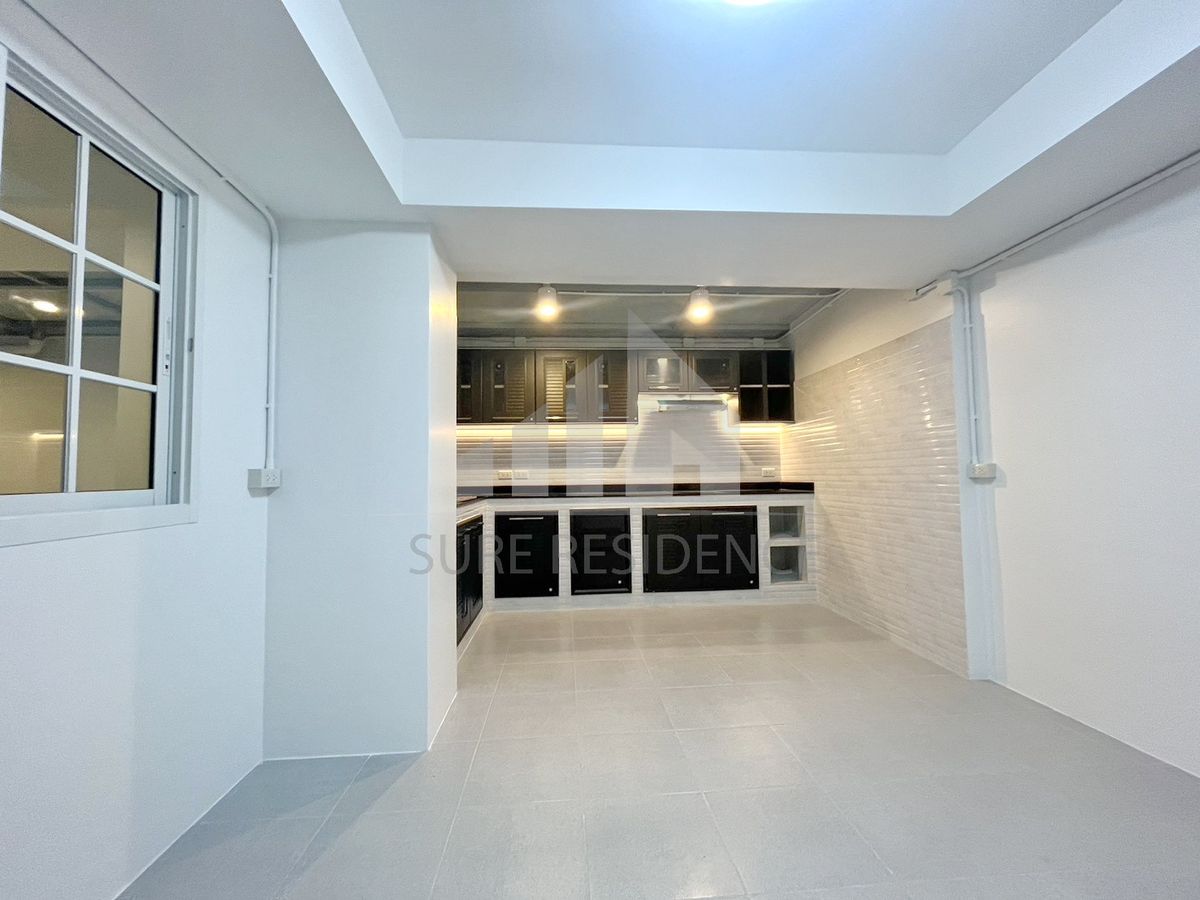 For RentHouseRatchadapisek, Huaikwang, Suttisan : HK0478♛ Rent *Detached house 3 bedrooms ⚝ Ratchada-Sutthisan ♜MRT Sutthisan ∞099-5919653,065-9423251▚Line@surreside