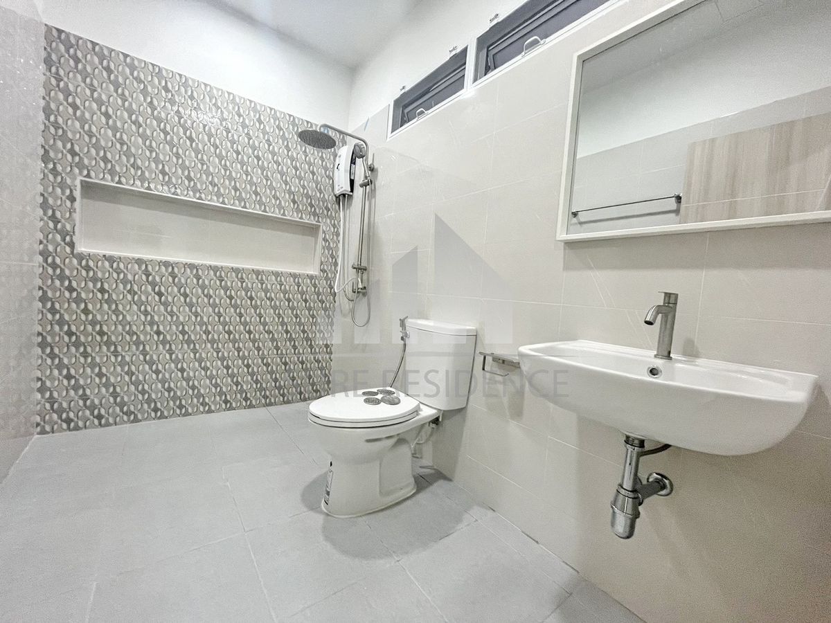 For RentHouseRatchadapisek, Huaikwang, Suttisan : HK0478♛ Rent *Detached house 3 bedrooms ⚝ Ratchada-Sutthisan ♜MRT Sutthisan ∞099-5919653,065-9423251▚Line@surreside