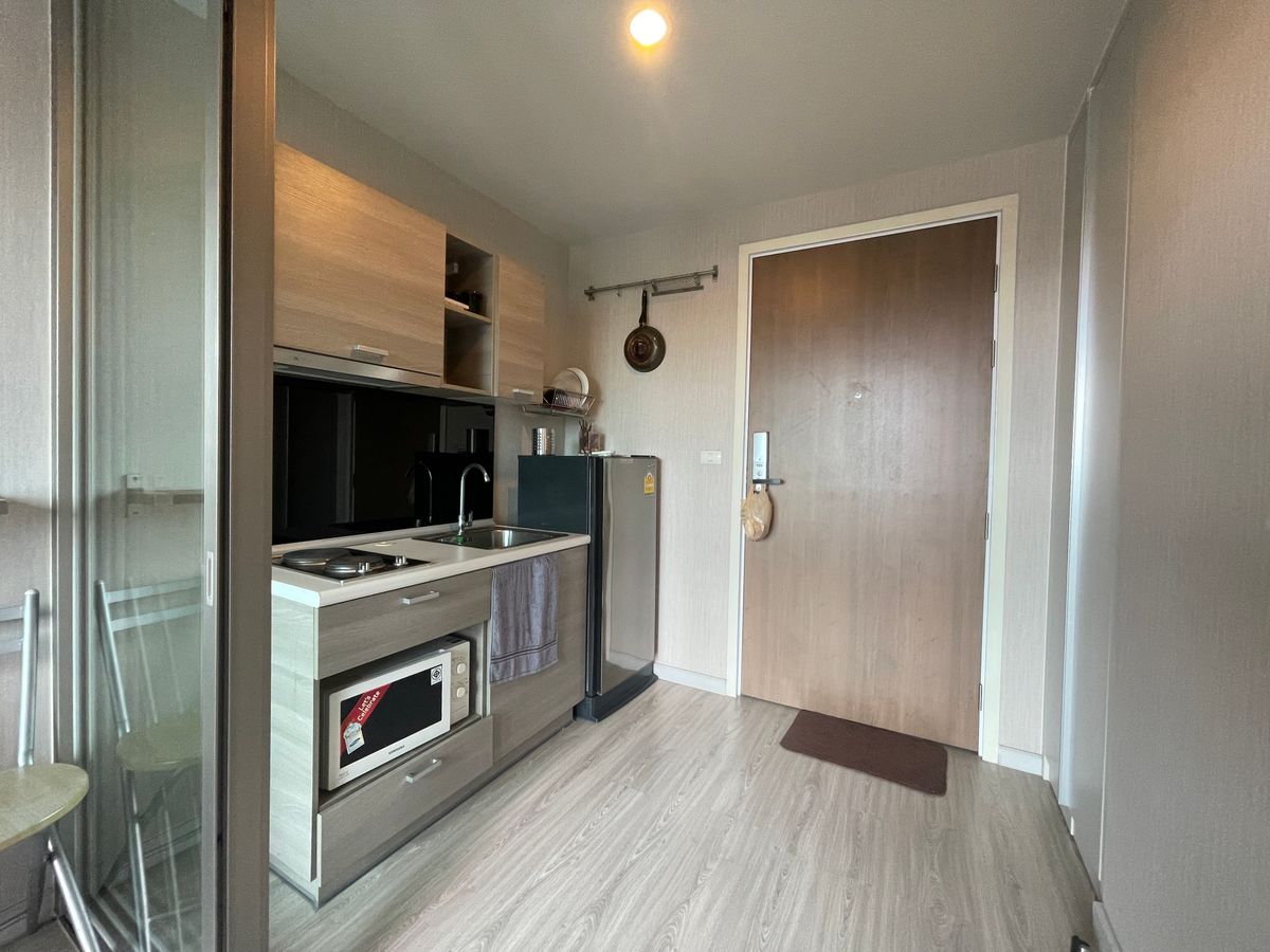 ขายคอนโดรัชดา ห้วยขวาง : ✨ขายด่วน คอนโดTHE PRIVACY RATCHADA-SUTTHISAN สุดค้ม 1ห้องนอน โปร่งโล่งรับลมและแสงธรรมชาติ เฟอร์นิเจอร์ตกแต่งครบ เดินทางสะดวกใกล้ MRT สุทธิสาร 