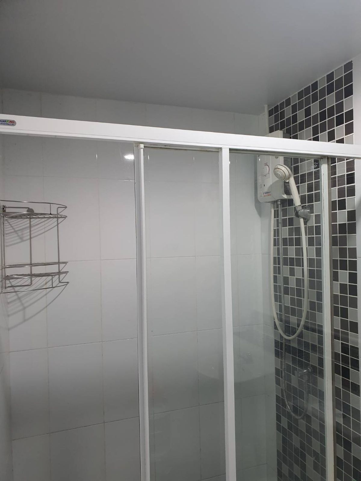 ขายคอนโดพระราม 5 ราชพฤกษ์ บางกรวย : ขายคอนโดรีเจ้นท์โฮมเฟส 25 ติวานนท์ ห้อง 31.42 ตรม. ตึก D ชั้น 8 วิวรถไฟฟ้า ห้องสวยมาก เฟอร์และเครื่องใช้ไฟฟ้าครบ ขาย 1.50 ล้านบาท 