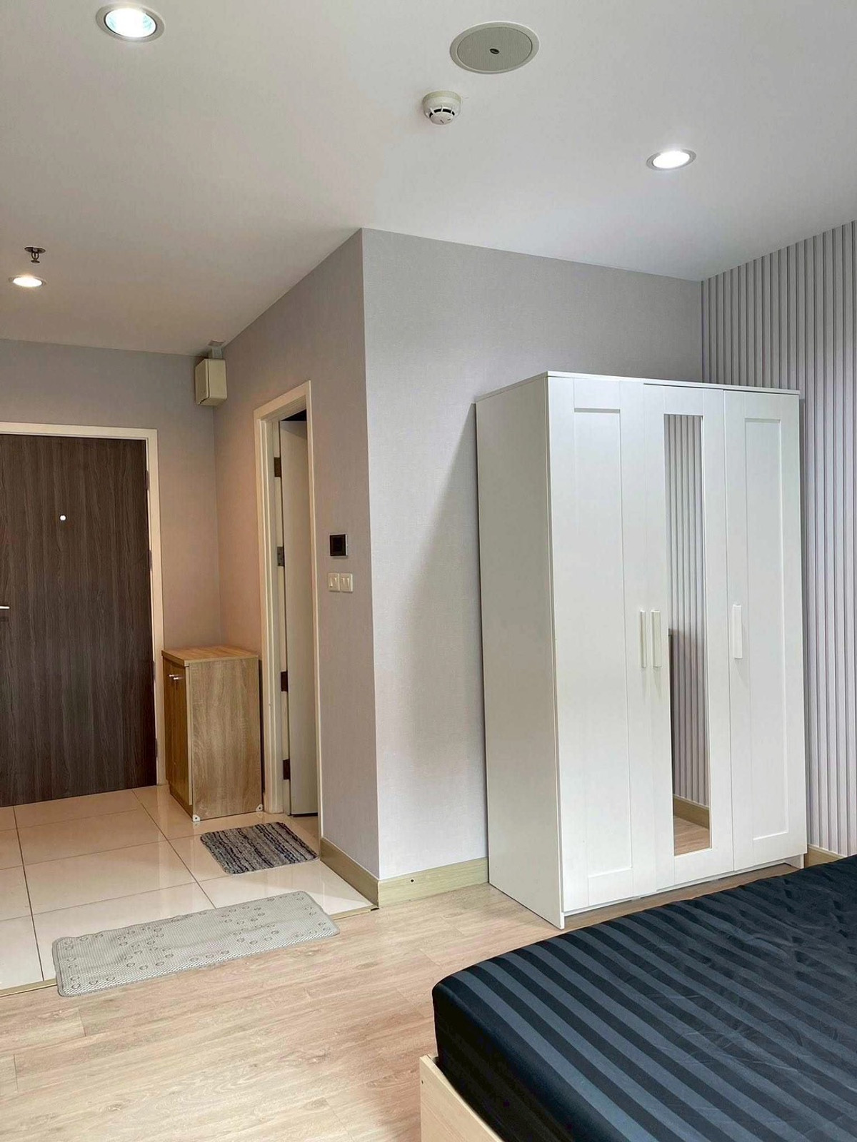 ให้เช่าคอนโดปิ่นเกล้า จรัญสนิทวงศ์ : 🔥ให้เช่า ธนา แอสโทเรีย🔥mrt บางยี่ขัน 250m🚆