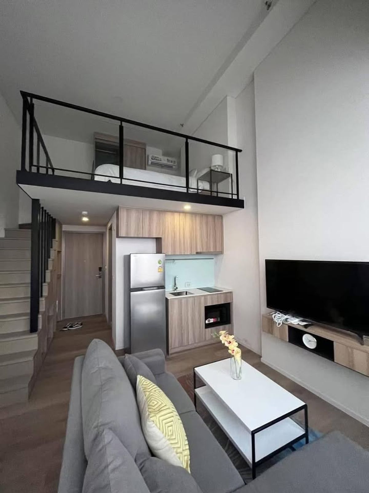 For SaleCondoOnnut, Udomsuk : Condo for sale in Cymis Sukhumvit 87 BTS Onnut (500 m/7 minutes-Walking) Interested in negotiating @condobkk (with @) Code H32914