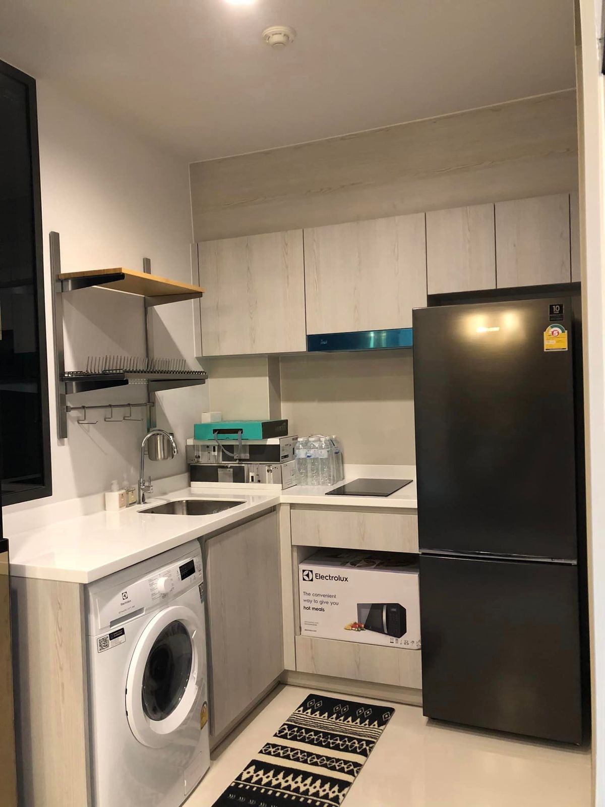 ให้เช่าคอนโดวิทยุ ชิดลม หลังสวน : Life One Wireless【𝐑𝐄𝐍𝐓】🔥ความอบอุ่นที่มาพร้อมกับความโมเดิร์น สะดวกสบาย บิ้วอินครบ ฟังก์ชันลงตัว🔥 ติดต่อไลน์ไอดี: @hacondo