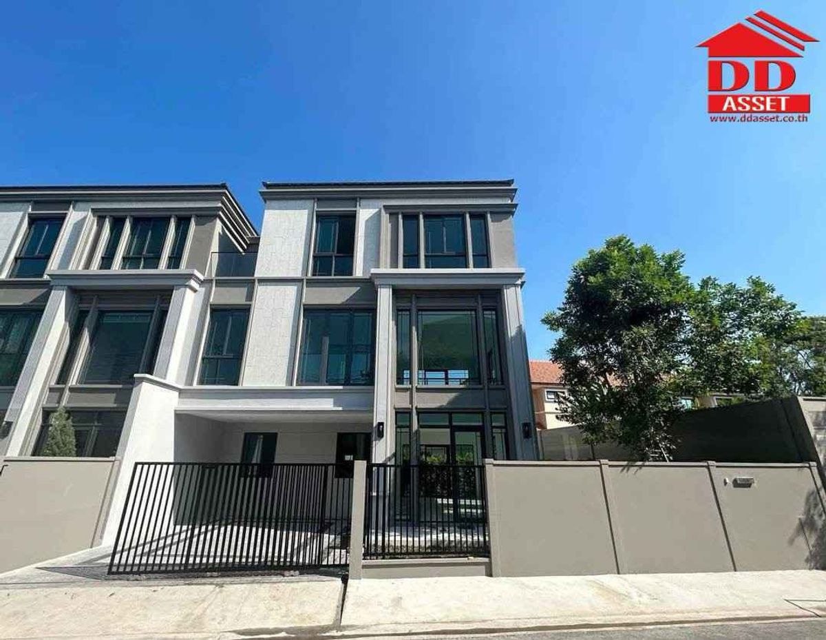 ให้เช่าอ่อนนุช อุดมสุข : For rent Baan klang Muang Classe Sukhumvit 77 Code : T8127