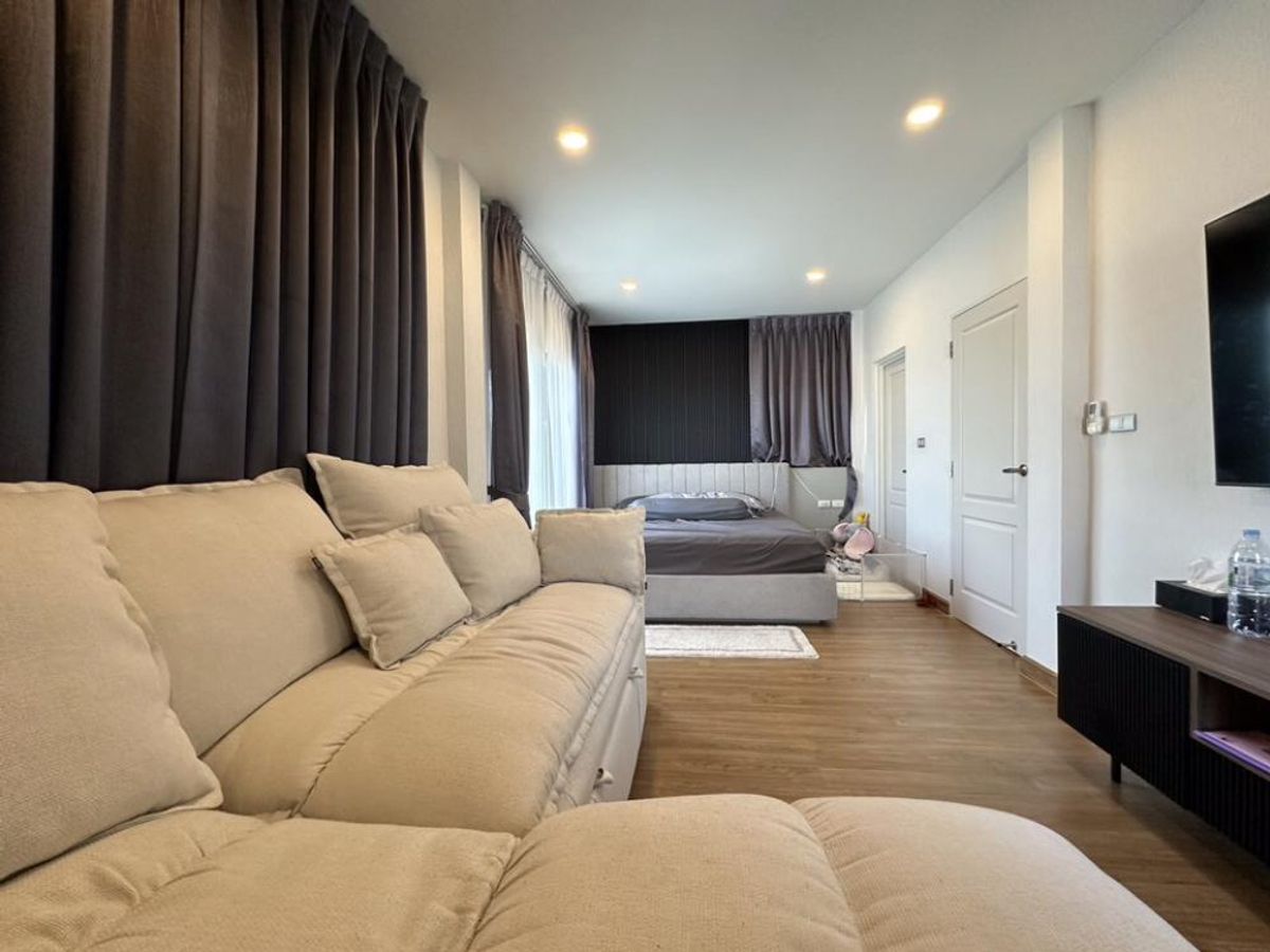 For RentHouseRama5, Ratchapruek, Bangkruai : Sent Transte Ratchaphruek - 2 -storey detached vegetable garden, good location