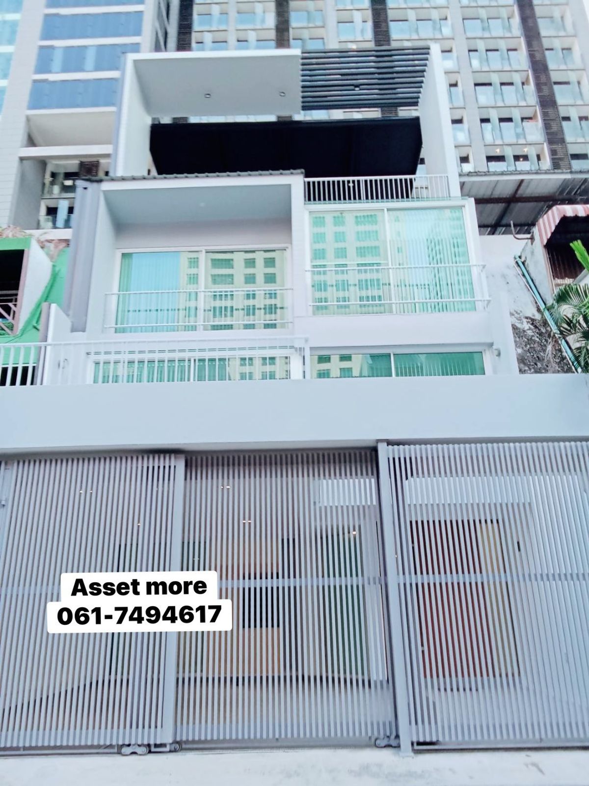 For RentTownhomeSukhumvit, Asoke, Thonglor : Rent a 4 -story Townhouse, beautiful house, newly renovated, Sukhumvit 11 Soi Khlong Toey Nuea, Watthana, Bangkok