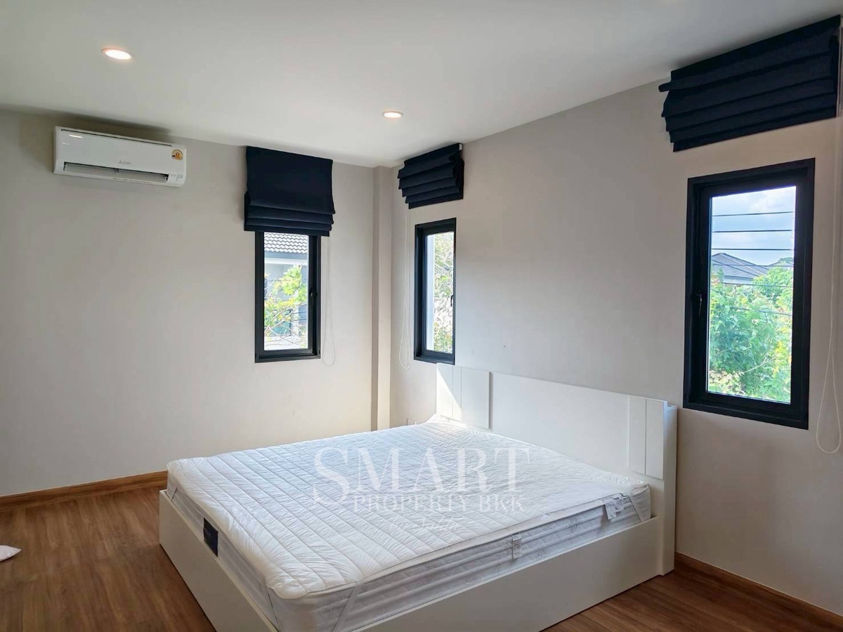 For RentHouseVipawadee, Don Mueang, Lak Si : Salila🚩🏡Detached house Vibhavadi✨New house and great location - Near Donmueang Airport, Harrow International School🚗 Corner House