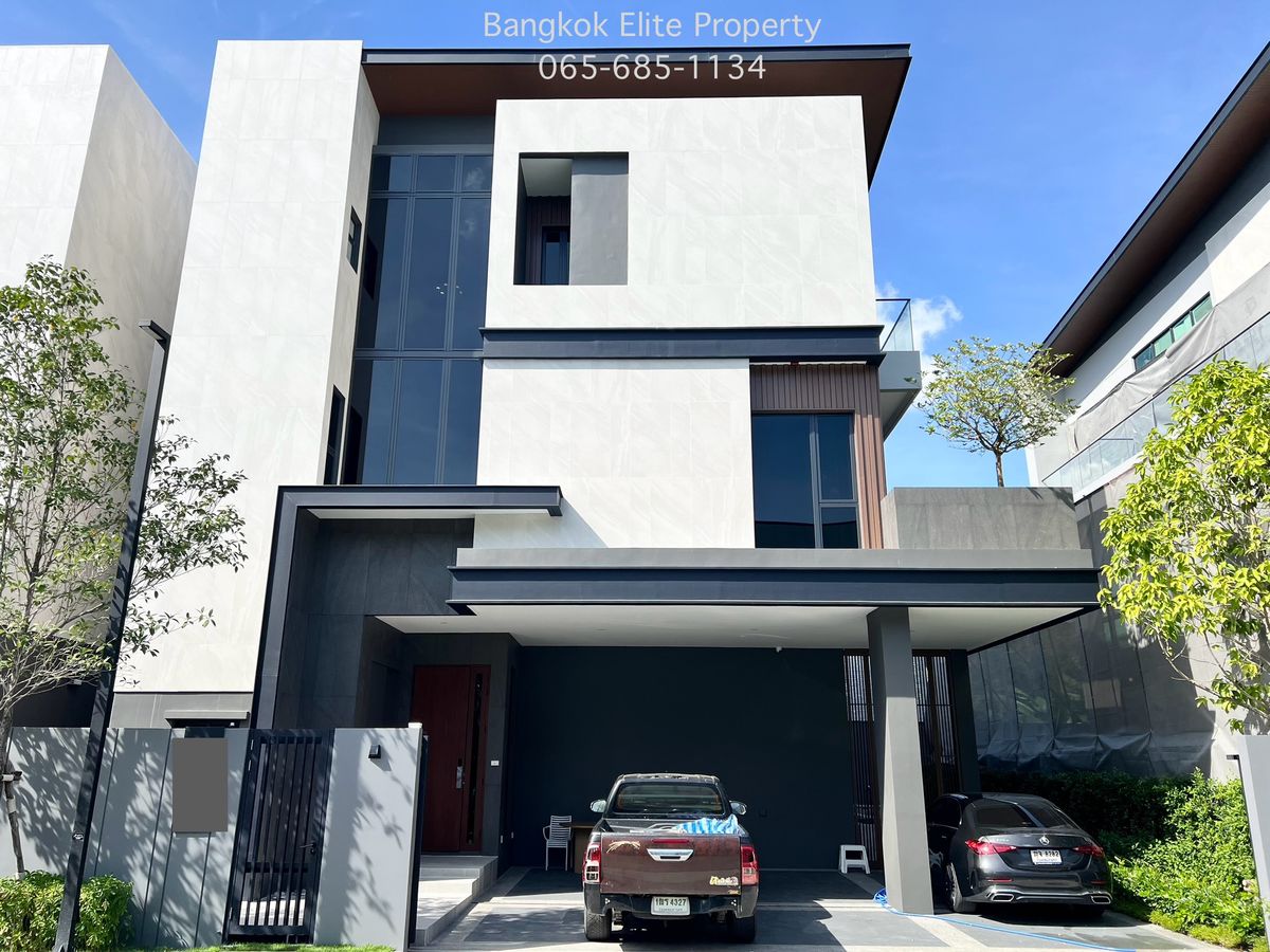 ให้เช่าบ้านเลียบทางด่วนรามอินทรา : ให้เช่า บ้านหรู Pool Villa The Hornor 5 ห้องนอน โยธินพัฒนา ใกล้ CDC 