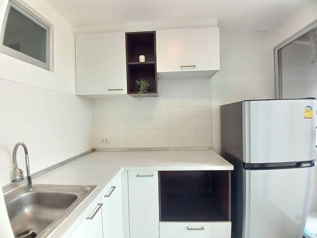 For SaleCondoRamkhamhaeng, Hua Mak : Lumphini Ville Ramkhamhaeng 26, near The Mall Bangkapi, interested in negotiating @condobkk (with @) Code H32928