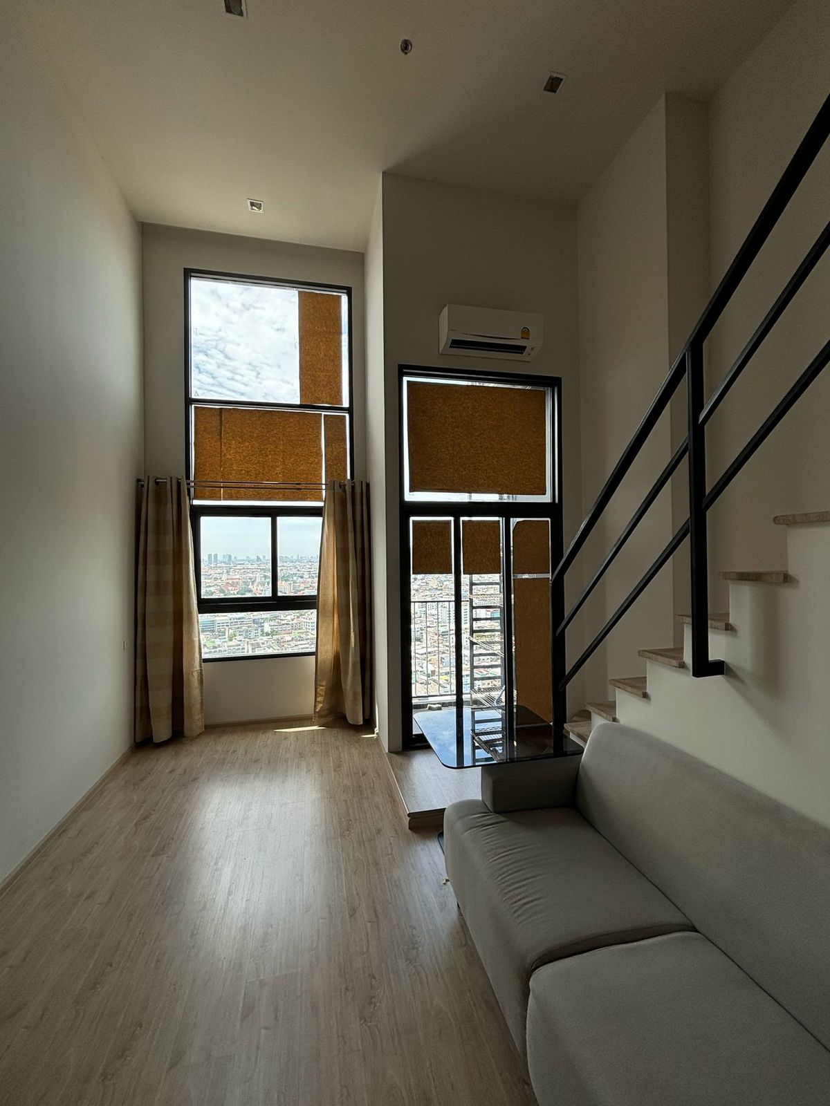 ขายคอนโดวงเวียนใหญ่ เจริญนคร : วิวไอคอนสยาม ✨ Ideo Sathorn - Wongwian Yai / 1 Bedroom (FOR SALE), ไอดีโอ สาทร - วงเวียนใหญ่ / 1 ห้องนอน (ขาย) DO601