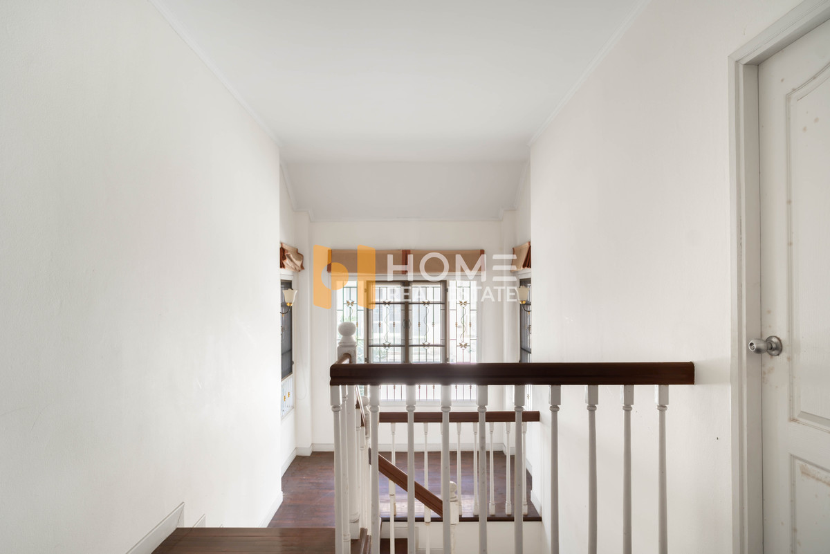 ขายบ้านมีนบุรี-ร่มเกล้า : บ้านทิศมงคล ✨ พาร์คเวย์ ชาเล่ต์ รามคำแหง / 3 ห้องนอน (ขาย), Parkway Chalet Ramkhamhaeng / 3 Bedrooms (FOR SALE) AA291