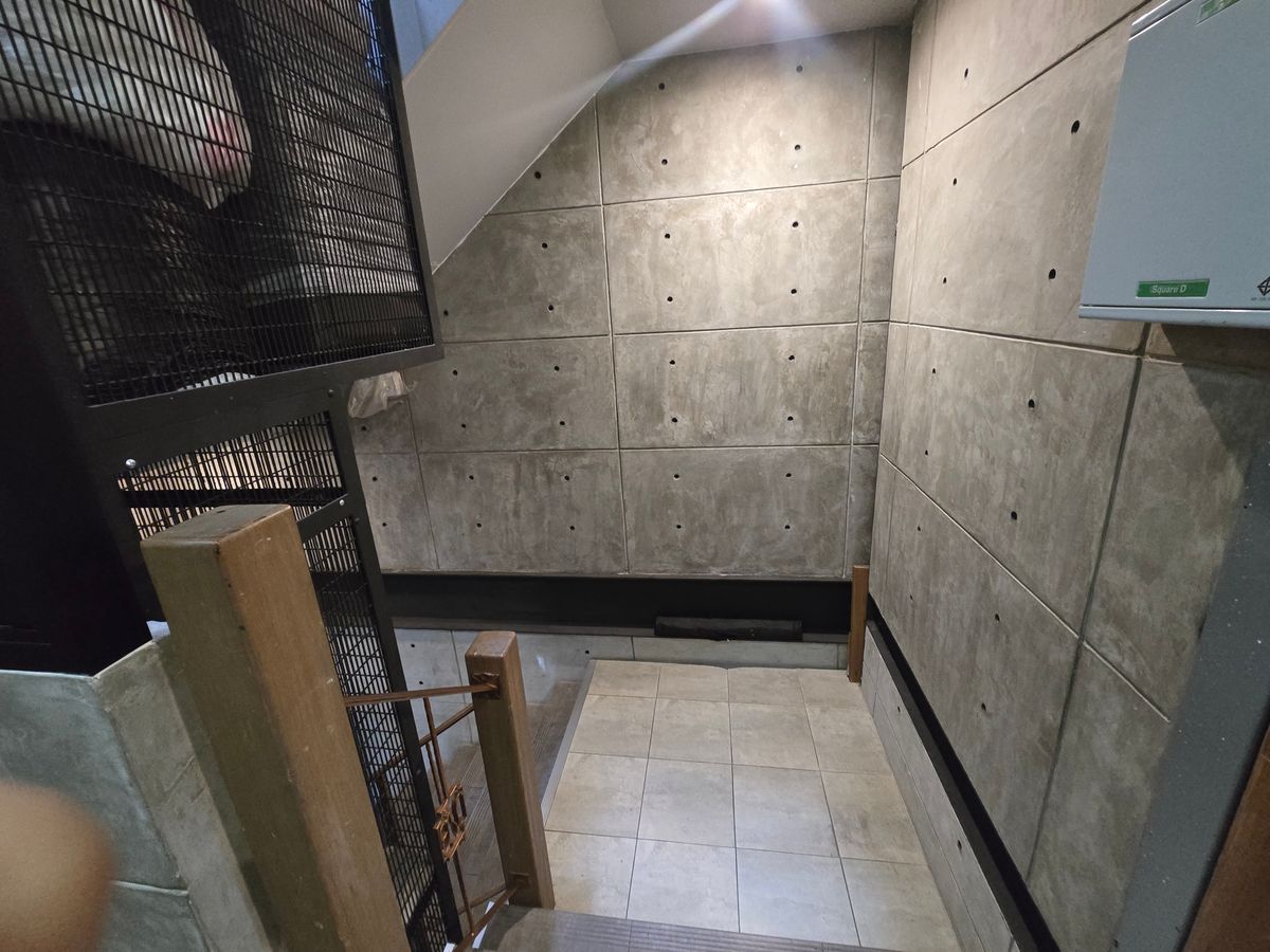 For SaleShop HouseKasetsart, Ratchayothin : Building / selling beauty clinic, MRT Lat Phrao, Ratchadaphisek Road, size 60 sq.m., 5 floors