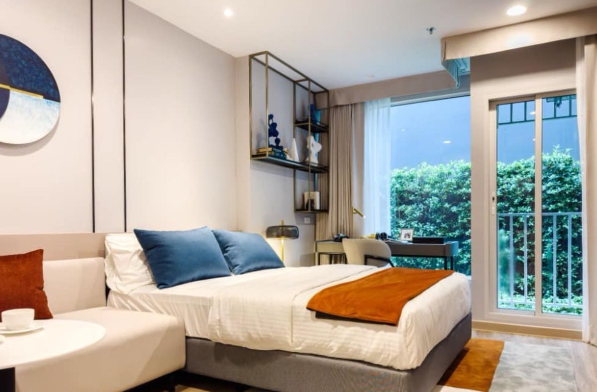 Sale DownCondoSukhumvit, Asoke, Thonglor : Culture Thonglor, beautiful furniture, ready for sale