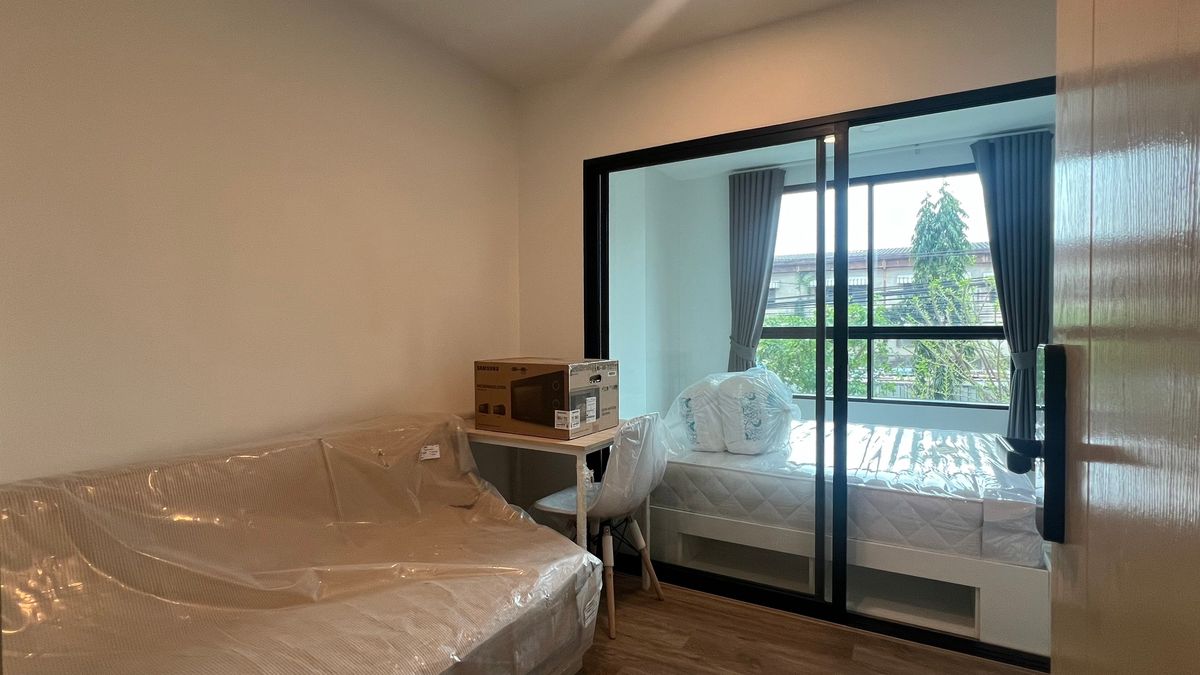 For RentCondoRathburana, Suksawat : ** Not accept Co Agents and foreigners ** 🔥 Urgent rent 🔥 Condo Flexi suksawat, only 10,000 baht/month, good location, complete facilities There are many rooms to choose from.