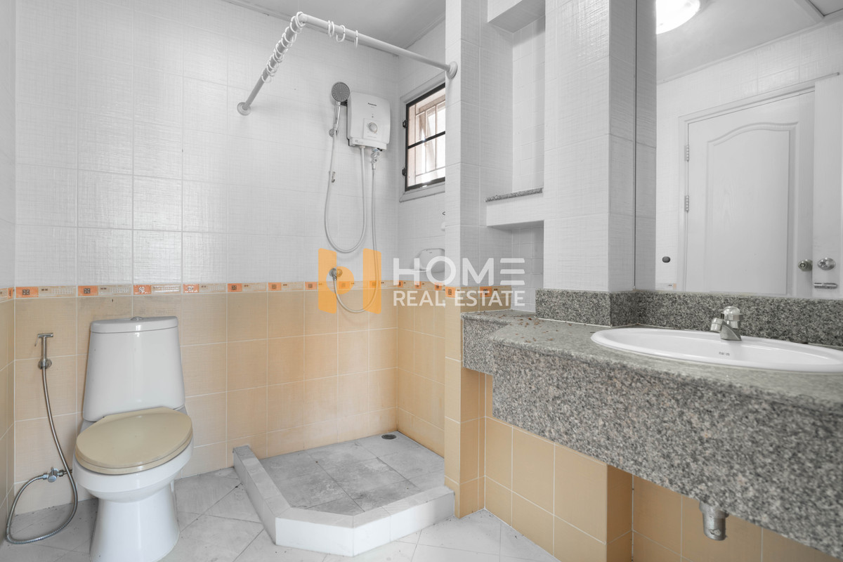 ขายบ้านมีนบุรี-ร่มเกล้า : บ้านทิศมงคล ✨ พาร์คเวย์ ชาเล่ต์ รามคำแหง / 3 ห้องนอน (ขาย), Parkway Chalet Ramkhamhaeng / 3 Bedrooms (FOR SALE) AA291