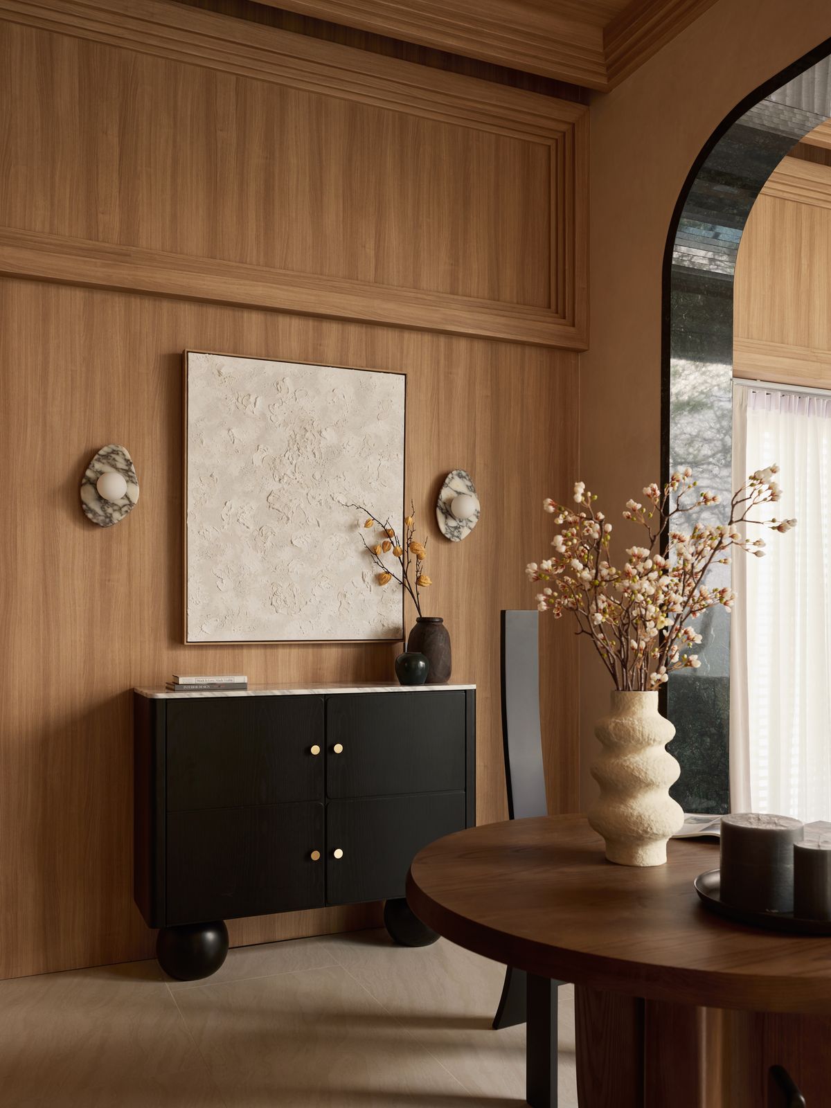 ขายบ้านสุขุมวิท อโศก ทองหล่อ : ขายด่วน บ้านเดี่ยว 3ชั้น สระว่ายน้ำแบบ Overflow Pool เฟอร์นิเจอร์ตกแต่งสไตล์เรียบหรู คอร์ทยาร์ดกลางบ้านขนาดใหญ่ เดินทางสะดวก ใกล้ เอกมัย-ทองหล่อ