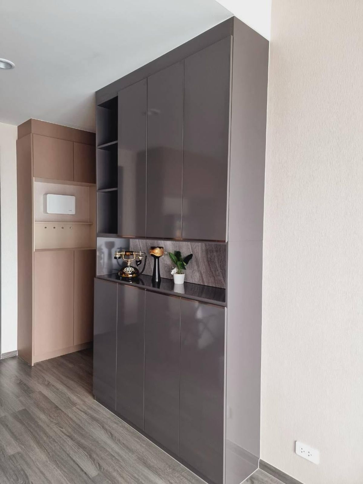 ให้เช่าคอนโดสยาม จุฬา สามย่าน : Ideo Chula Samyan【𝐑𝐄𝐍𝐓】🔥สไตล์โมเดิร์นสุดเท่ ใจกลางสามย่าน บิ้วอินครบครัน เหมาะกับชีวิตคนเมือง🔥 ติดต่อไลน์ไอดี: @hacondo