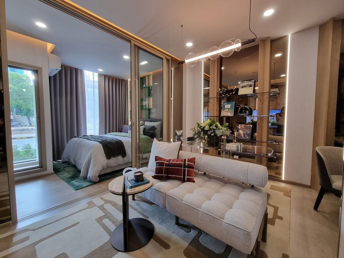 ขายคอนโดสาทร นราธิวาส : PREsales!! 🔥LIFE Sathorn-Narathiwat 22 !!!!  THE NEWEST CONDO!!!! near BTS Chong nonsi☄️ Starting Price 3.6MB 🏛️