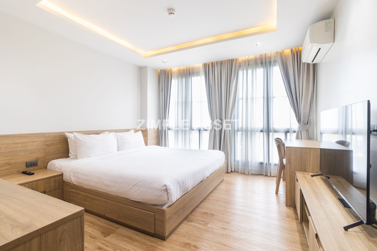 For RentBangna, Bearing, Lasalle : Line: @zimple_assset New hotels and residences on Lasal Road With complete facilities and Shuttle Bus services. BTS, BiteC