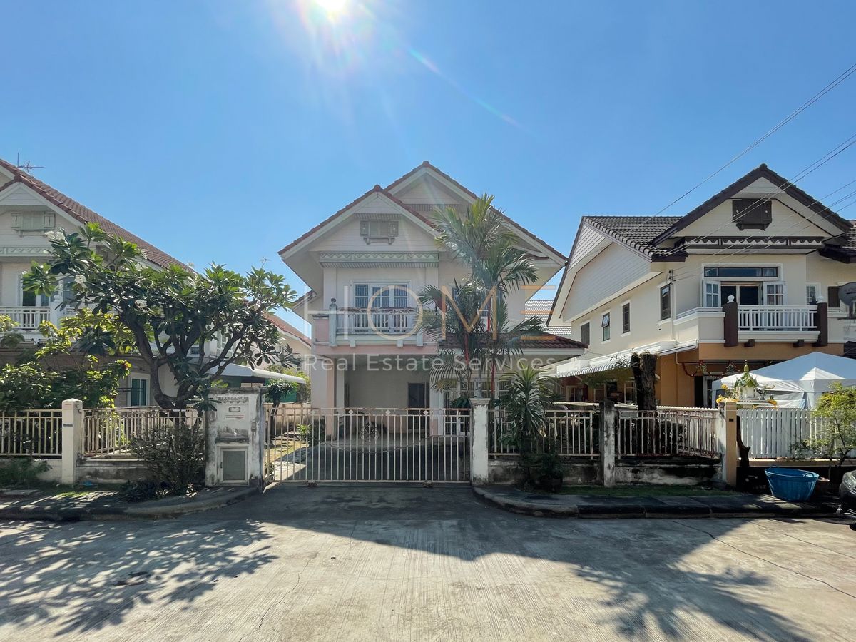 For SaleHouseMin Buri, Romklao : Parkway Chalet Ramkhamhaeng / 3 Bedrooms (Sale), Parkway Chalet Ramkhamhaeng / 3 Bedrooms (For Sale) AA291