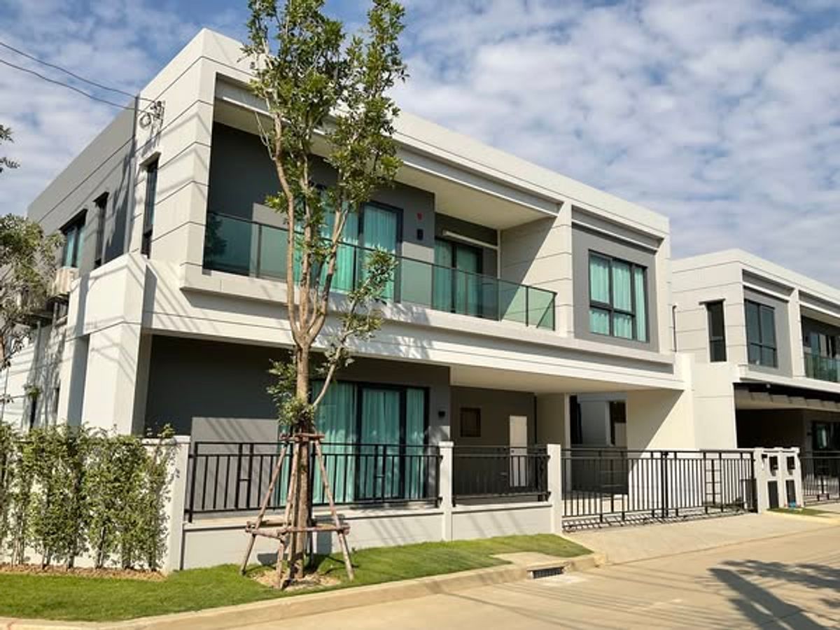 For RentHouseBangna, Bearing, Lasalle : RL-097 for rent in Singro Bangna (Centro Bangna), size 61 sq.w., luxury decoration and moving near Mega Bangna 🟥@rdsluxury