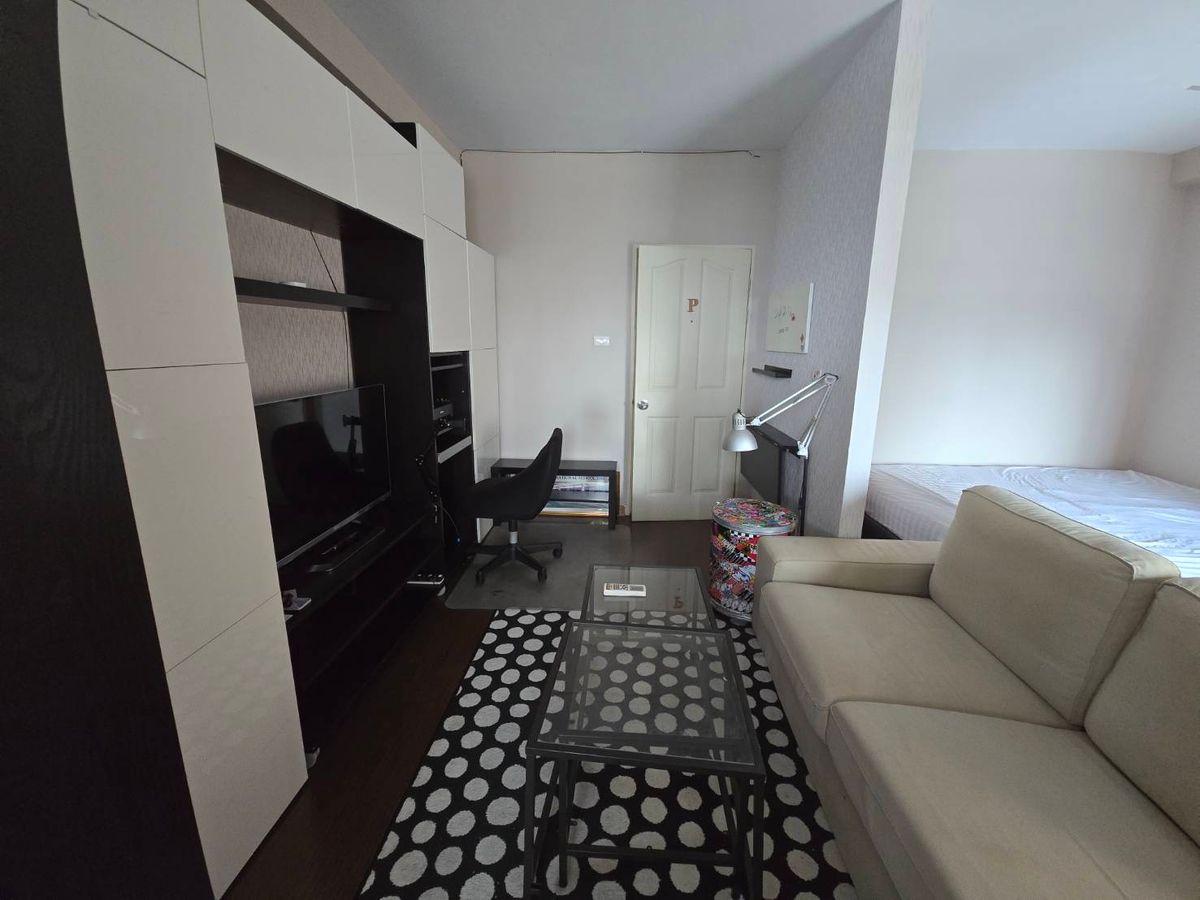 For SaleCondoBangna, Bearing, Lasalle : Decorate the renovate to 200,000 baht !! Condo for sale City Home Srinakarin, 10th floor, 29.9 sq.w., near MRT, Srilasal, yellow line, just 5 minutes !!