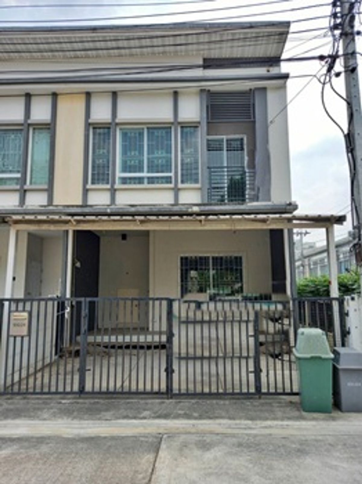 For SaleTownhome : ขายทาวน์เฮ้าส์ 2 ชั้น หลังมุม โครงการพลีโน่ ติวานนท์-แจ้งวัฒนะ ซอยติวานนท์-ปากเกร็ด 56 ราคาพิเศษเพียง 2,198,000 บาท