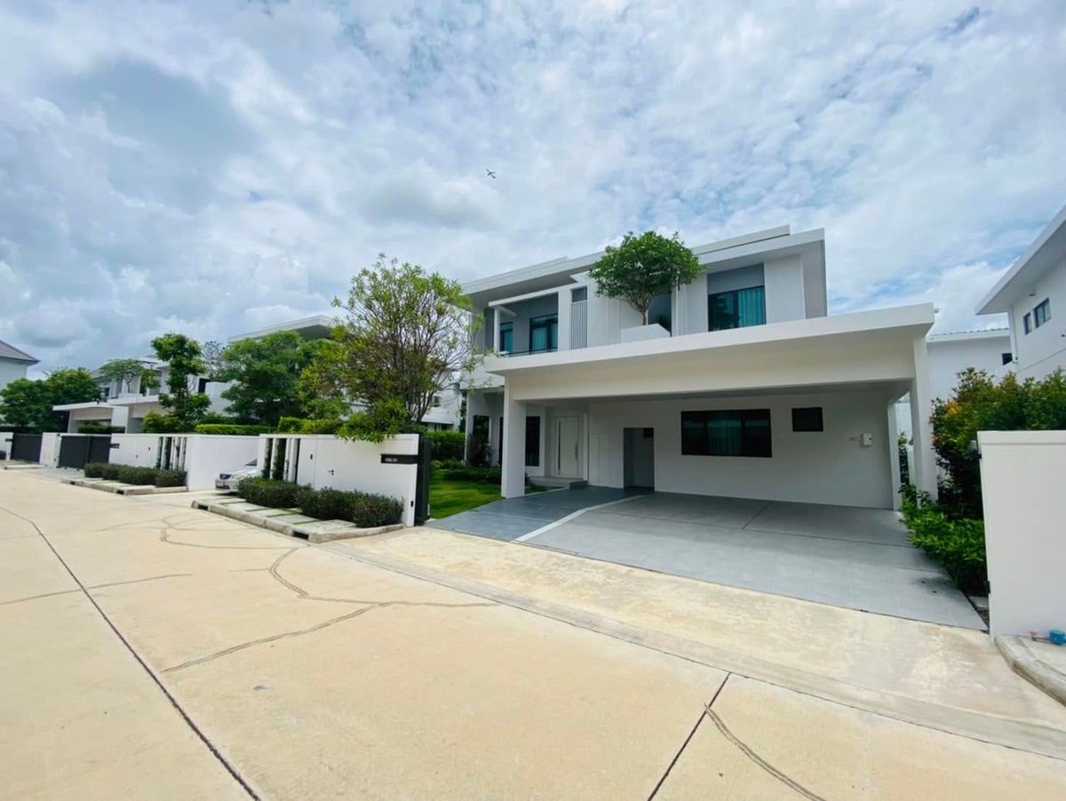 For SaleHouseSamut Prakan,Samrong : 🔥 Selling a quick loss! New house, a large detached house | Manthana Bangna Km. 15