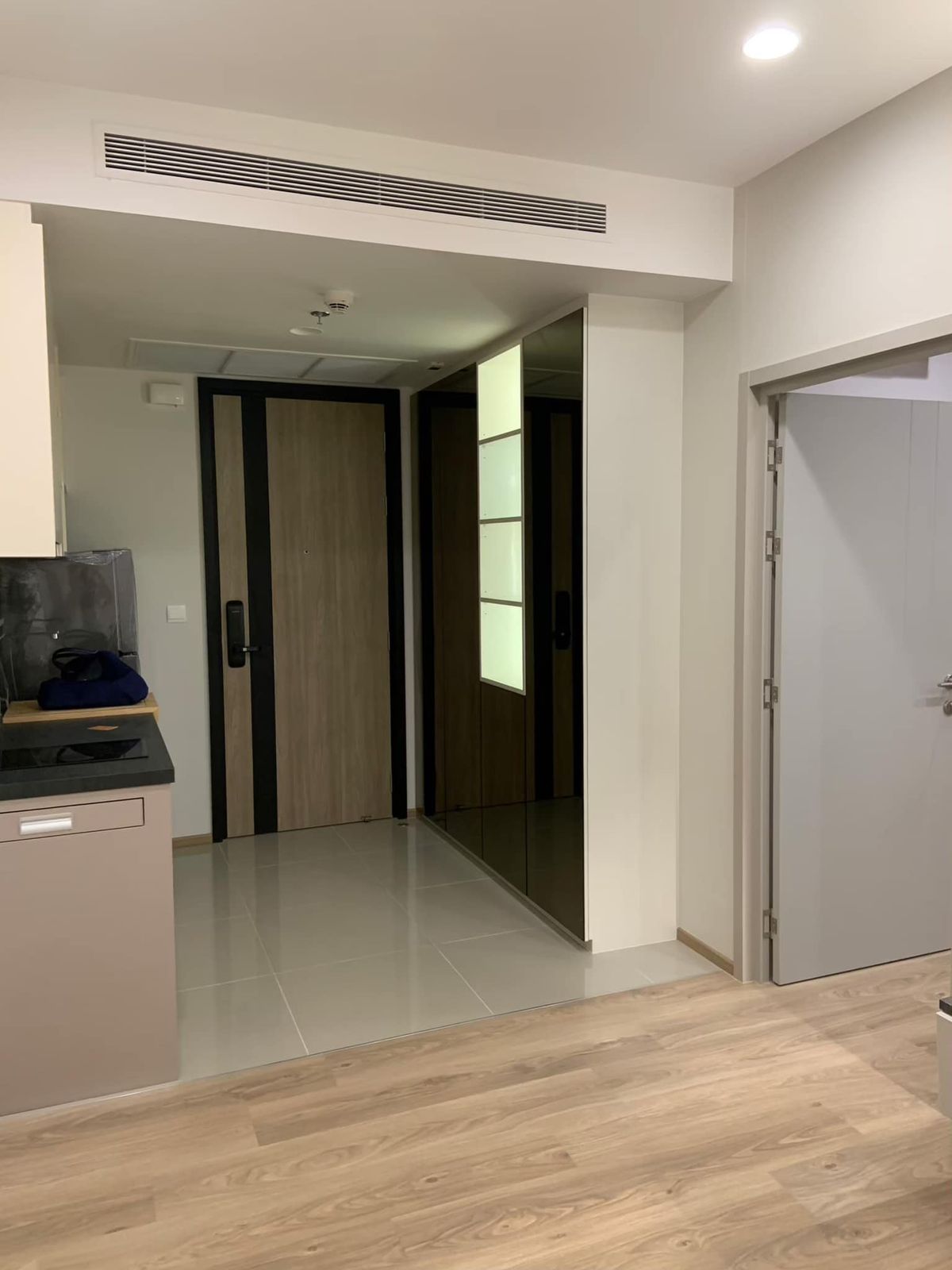 For SaleCondoSukhumvit, Asoke, Thonglor : Condo OKA HAUS Sukhumvit 36, beautiful room, complete furniture