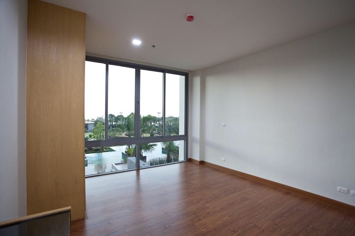 ขายคอนโดพัทยา บางแสน ชลบุรี สัตหีบ : ขาย/เช่า คอนโดสุดหรู ติดทะเล ทำเลทอง โครงการ คาซาลูนาพาราดิโซ