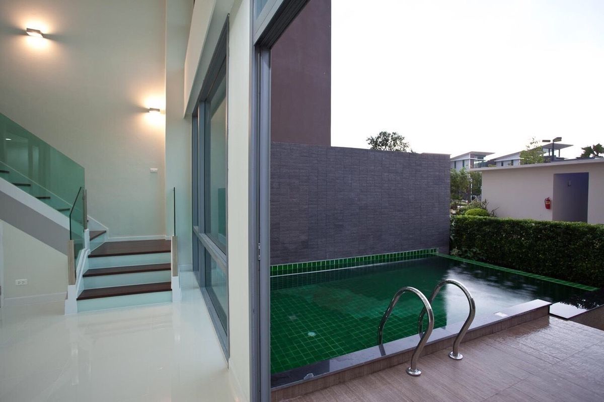 ขายคอนโดพัทยา บางแสน ชลบุรี สัตหีบ : ขาย/เช่า คอนโดสุดหรู ติดทะเล ทำเลทอง โครงการ คาซาลูนาพาราดิโซ