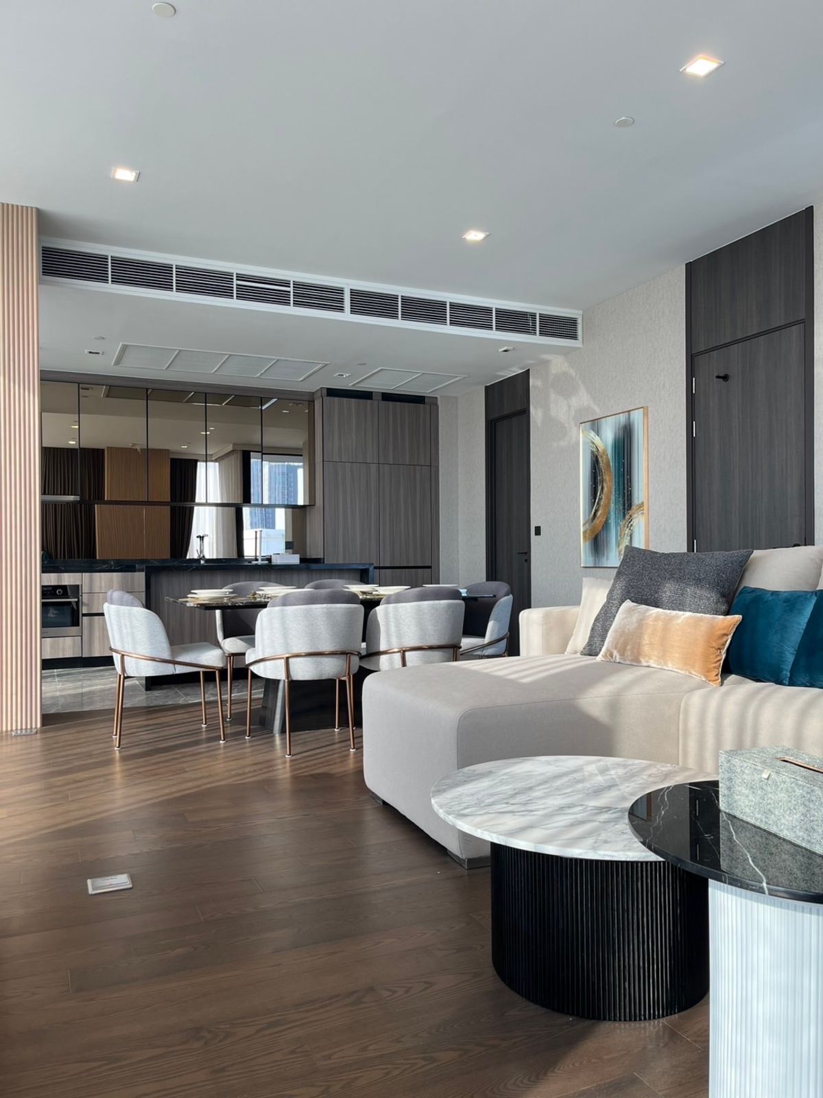 ให้เช่าคอนโดสุขุมวิท อโศก ทองหล่อ : AESTIQ Thonglor I Luxury Penthouse with 3 Bedroom