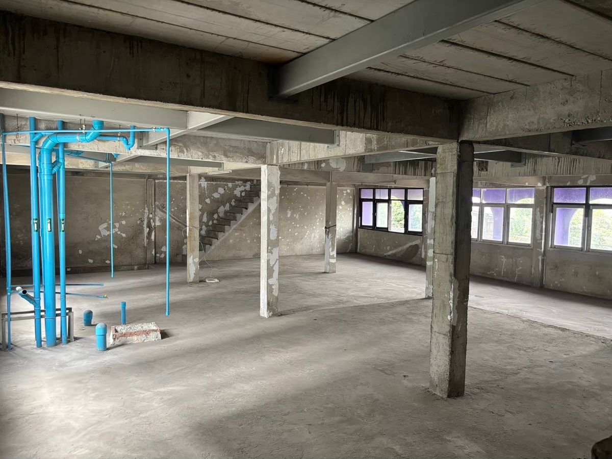 ให้เช่าอาคารพาณิชย์ลาดพร้าว เซ็นทรัลลาดพร้าว : ให้เช่า ตึกแถวลาดพร้าว 3 ชั้น 4 คูหา ตีทะลุทุกชั้น ให้เช่า สามารถดัดแปลง ทำอะไรได้หลายอย่าง ด้านหลังมีที่จอดรถ