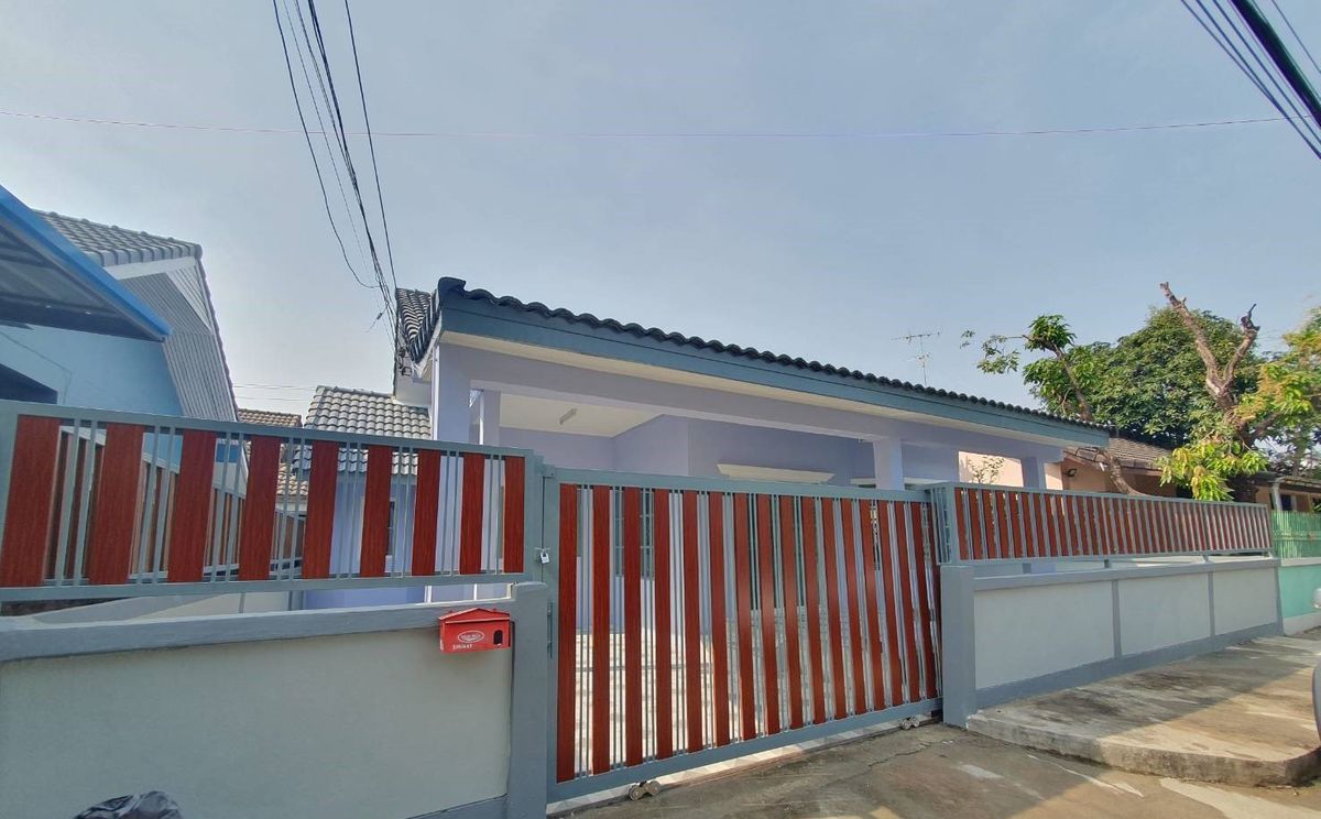 ขายบ้านเสรีไทย-นิด้า : 🏡 ขายบ้านเดี่ยว รีโนเวทใหม่ทั้งหลัง พร้อมเข้าอยู่! 📍 หมู่บ้านกิตตินิเวศน์ ซอยรามคำแหง 68