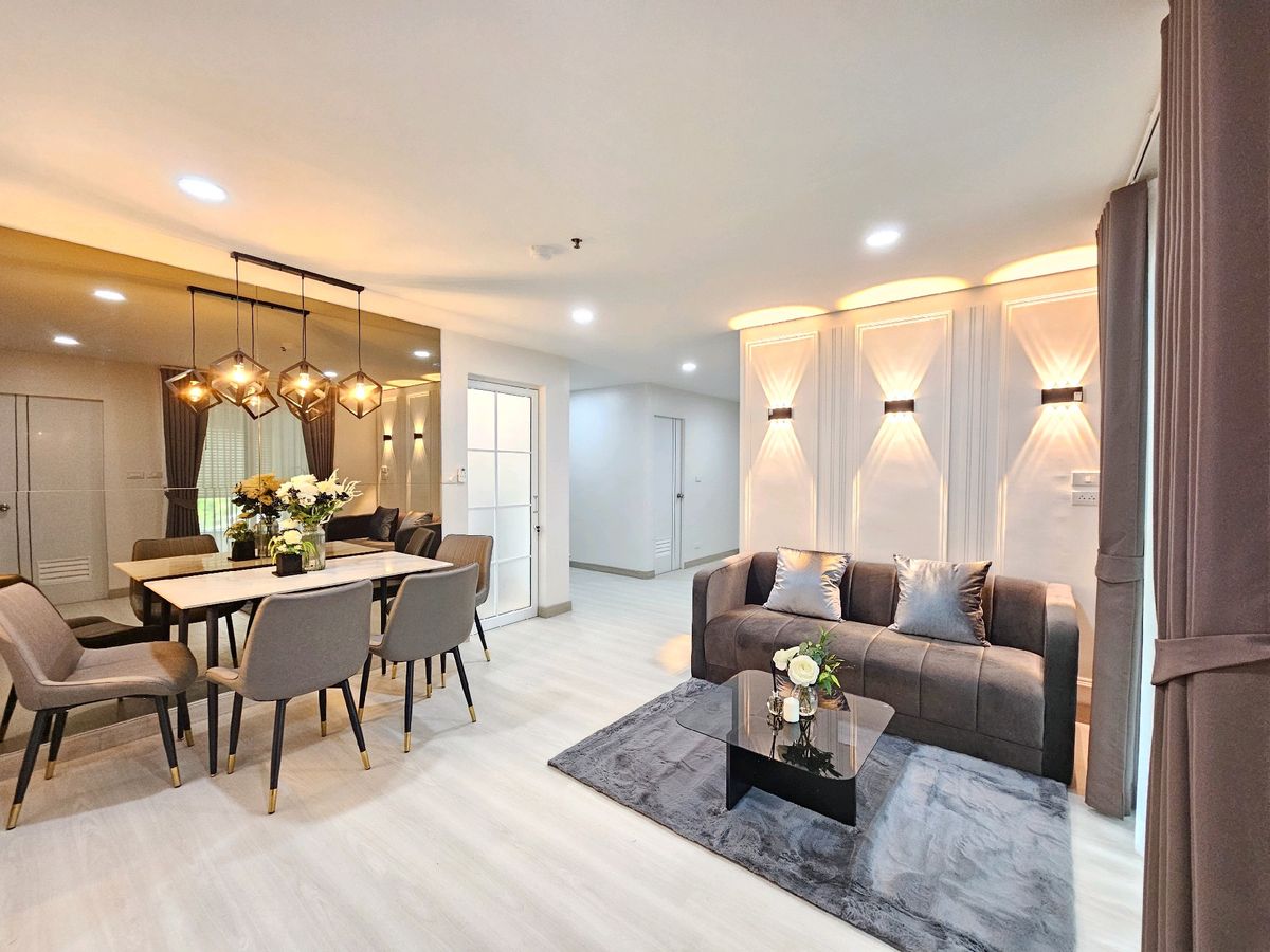 For SaleCondoBangna, Bearing, Lasalle : Very big room, Verse 63.84 sqm Regent Home 7/2