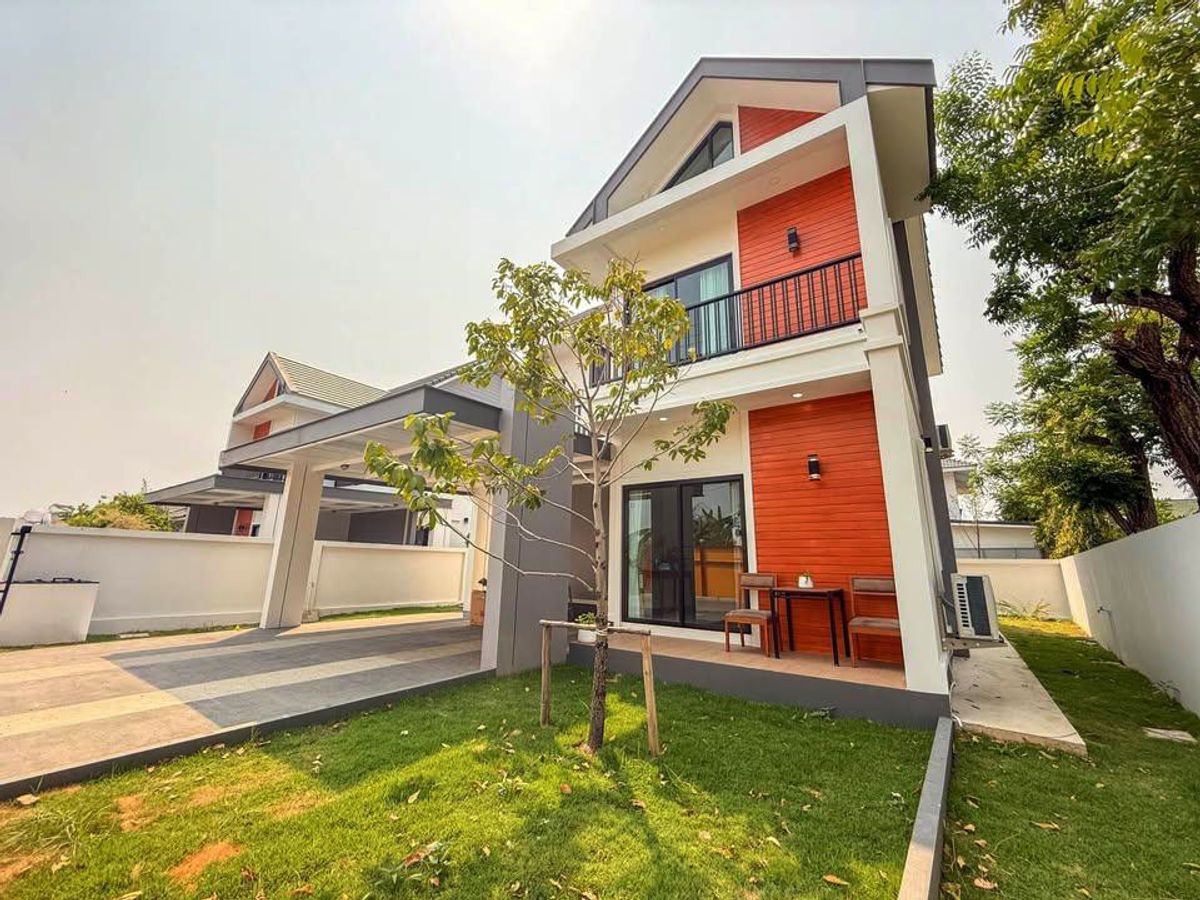 For RentHouseChiang Mai : Beautiful house for rent 35,000 baht per month, near Big C Mae Hia, only 10 minutes. No.9H873