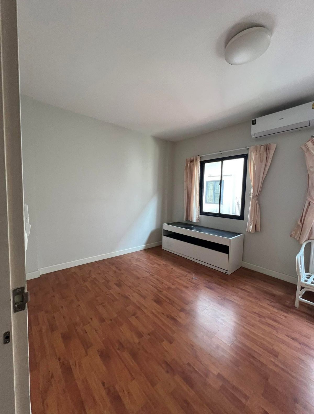 ให้เช่าทาวน์โฮมลาดพร้าว101 แฮปปี้แลนด์ : ให้เช่าหมู่บ้าน Timehome หัวหมาก 21