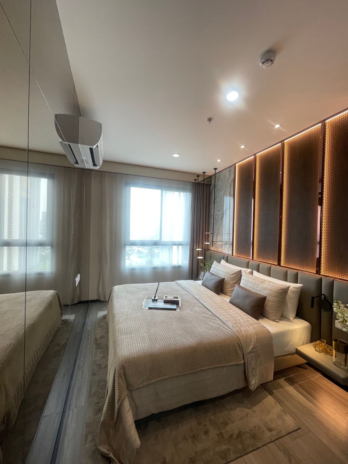 ขายคอนโดอ่อนนุช อุดมสุข : ✨Ideo Sukhumvit Rama 4✨ Best offer 1B Plus size 45, Nice view, Fully furnished, Good layout Sell 6.99 MB (Fern 081-5965196)