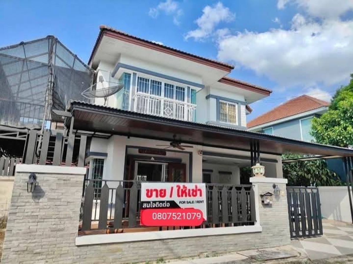 For RentHousePathum Thani,Rangsit, Thammasat : #2 storey detached house for rent, 3 bedrooms, 2 bathrooms  Free ready to stay immediately.