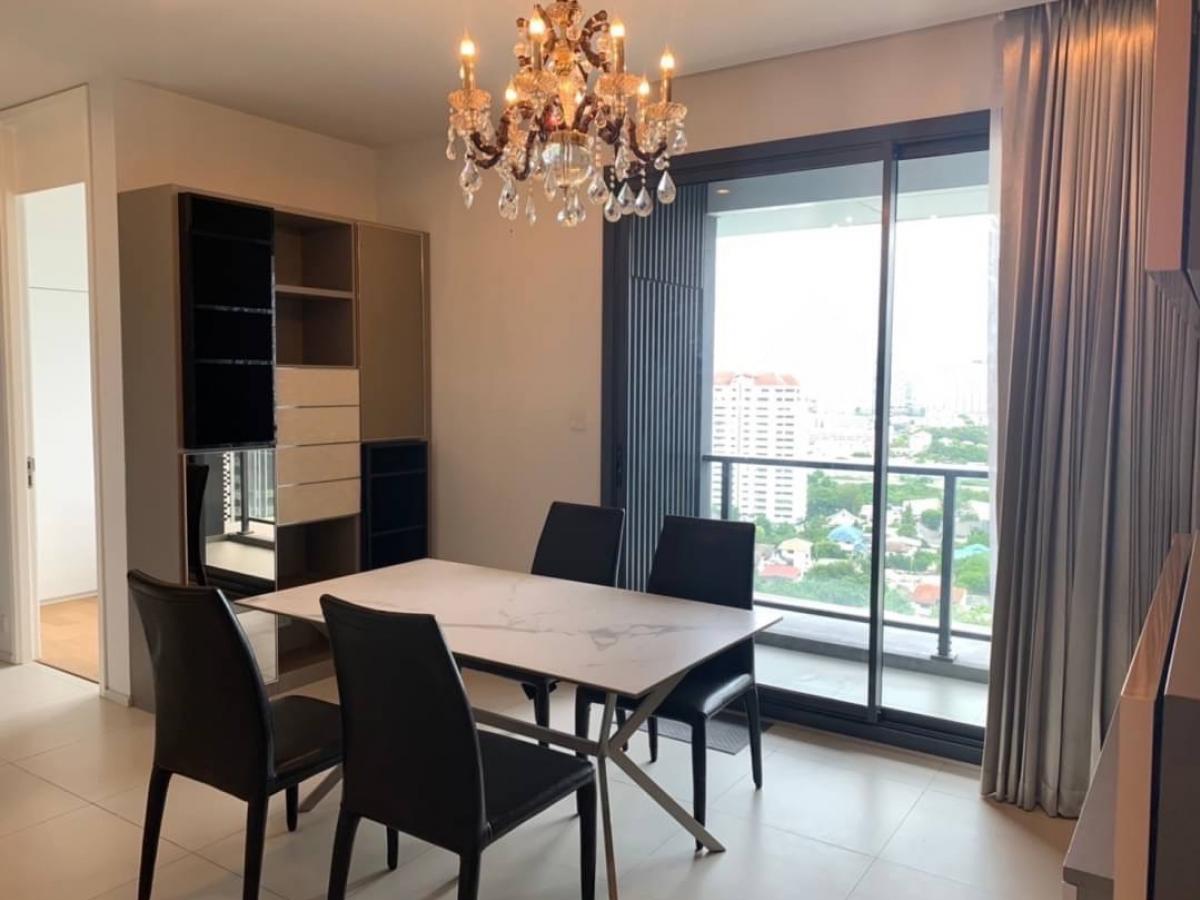 For SaleCondoLadprao, Central Ladprao : Outstanding with 2 bedrooms! M Ladprao Condo near BTS/MRT for only 10.9 million
Rent 32,000 baht/month with complete facilities, swimming pool - fitness!
