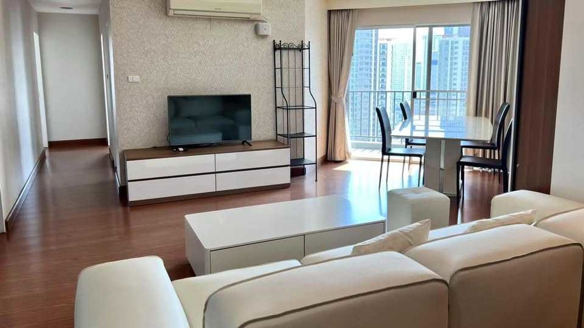ขายคอนโดพระราม 9 เพชรบุรีตัดใหม่ RCA : LTH12096 – Belle Grand Rama 9 FOR SALE Size 101 sqm. 3 beds 2 baths Near MRT Rama 9 Station ONLY 11.5 MB