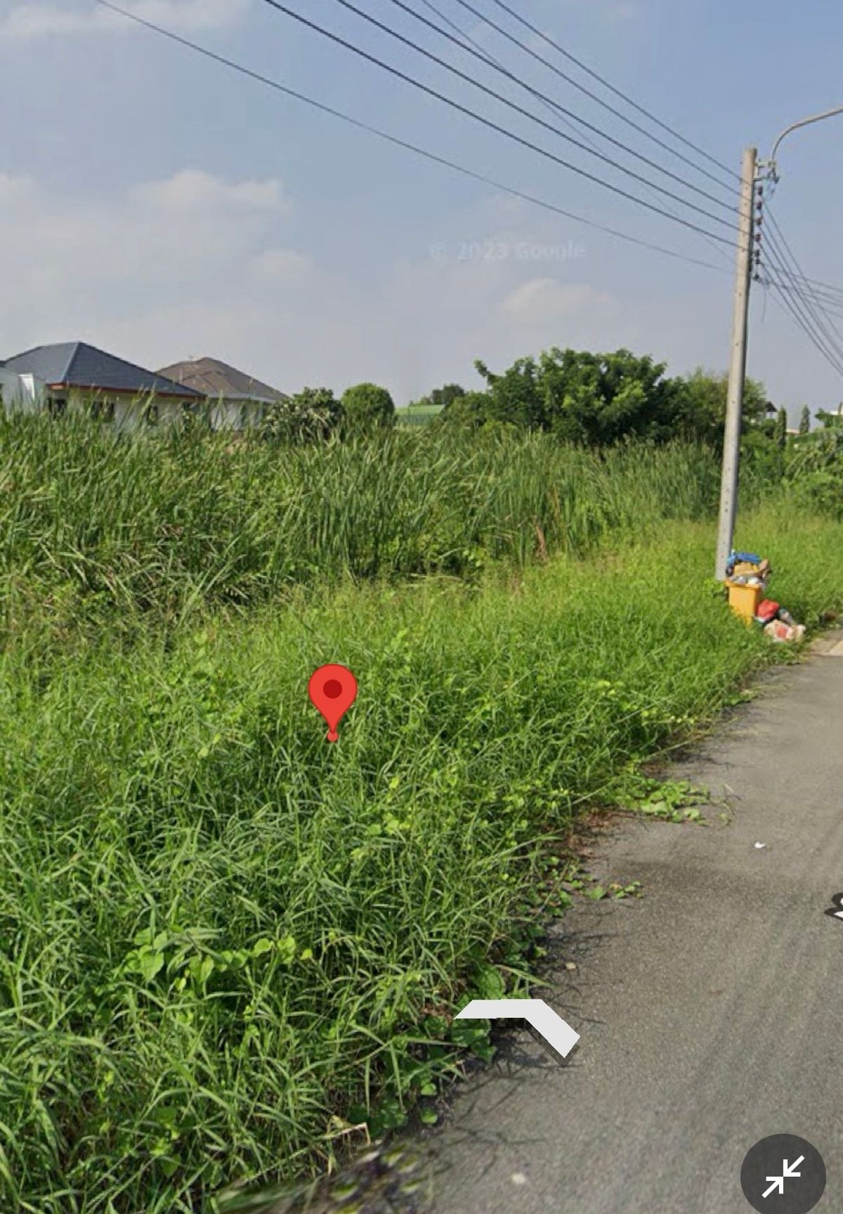 For SaleLandYothinpattana,CDC : ❤️ Land for sale 1 rai near The Crystal Ekkamai Ram Inthra into Soi Yothin Phatthana, Bang Kapi, Bangkok. Sell 130,000 baht per day.  Suitable for investment in building houses, living areas, beautiful squares. Interested in Line Tel. 0859114585 ❤️