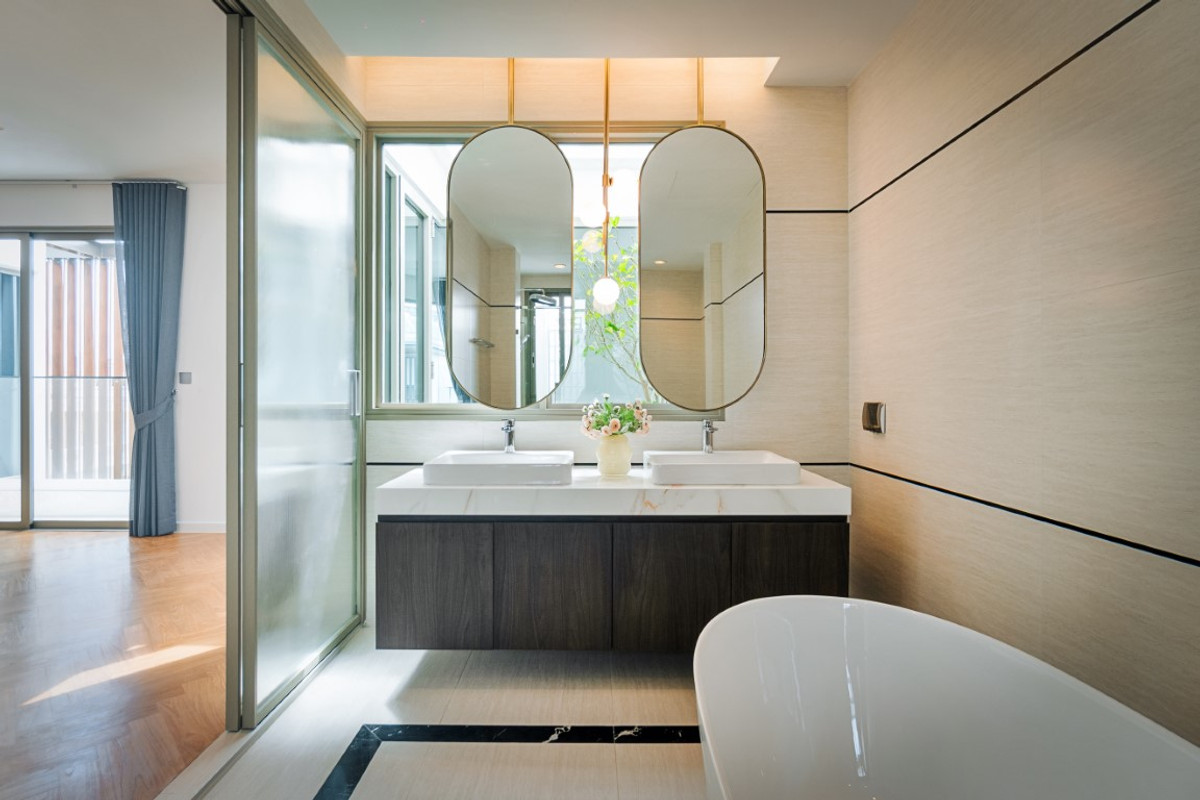 ขายบ้านปิ่นเกล้า จรัญสนิทวงศ์ : เครสเซนตัน ปิ่นเกล้า บ้านเดี่ยว 4 ห้องนอน 4 ที่จอดรถ ตรงข้ามเซ็นทรัล ปิ่นเกล้า 